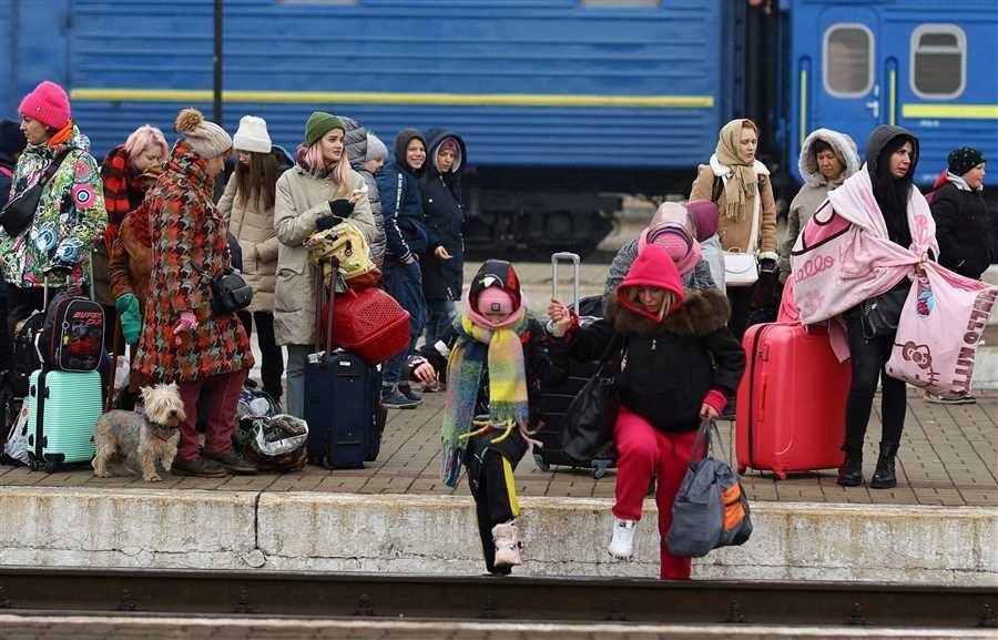 Украинские беженцы получили 19 миллионов рублей